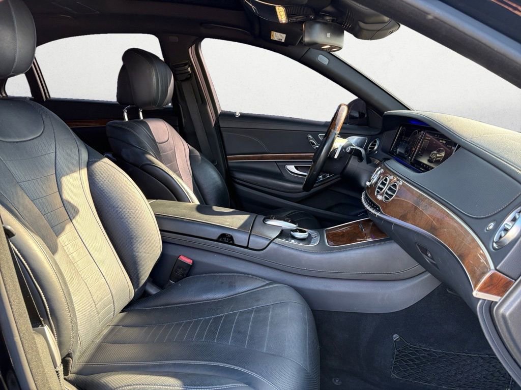 Used 2015 Mercedes-Benz S 550 Sedan image 14