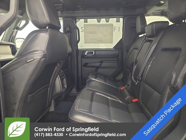 New 2026 Ford Bronco Outer Banks w/ Sasquatch Package image 18