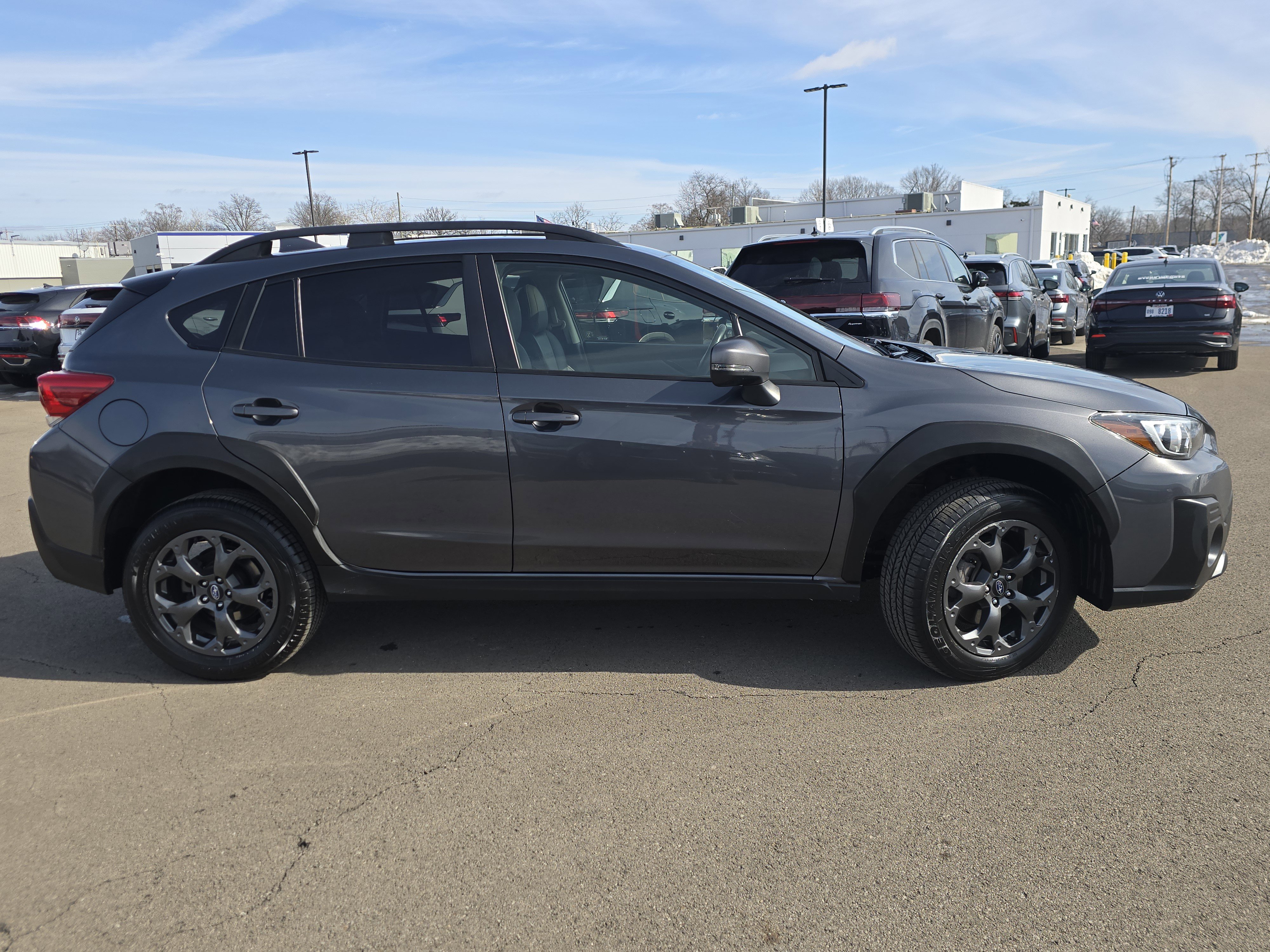Used 2021 Subaru Crosstrek 2.5i Sport w/ Moonroof Package image 8