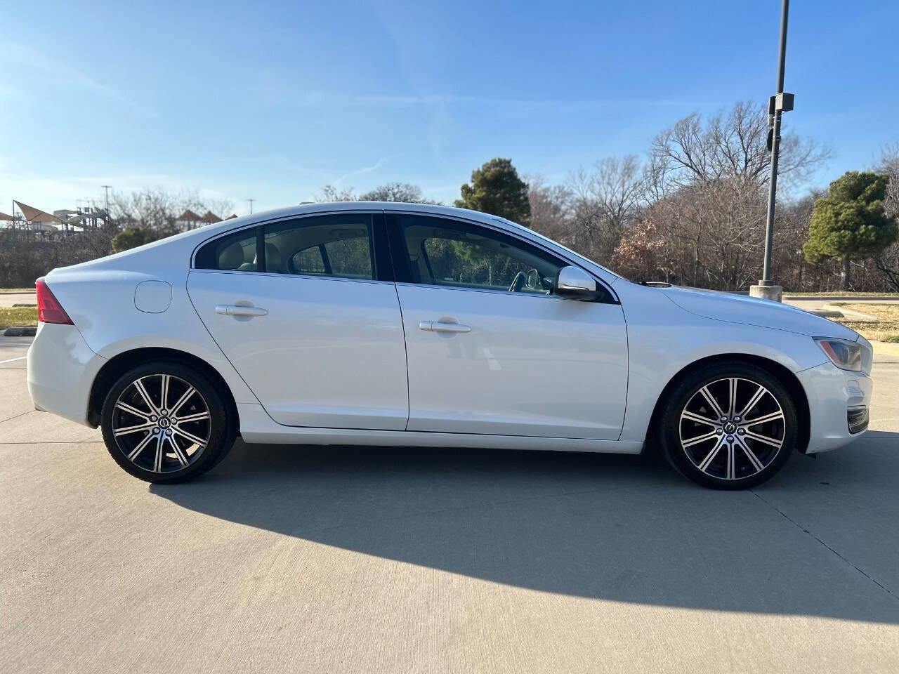 Used 2015 Volvo S60 T5 Platinum image 5