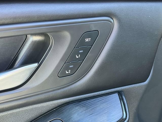 Certified 2022 Nissan Rogue SL w/ SL Premium Package image 20