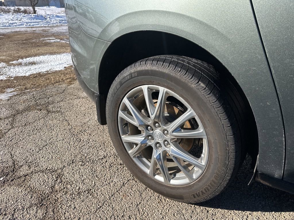 Used 2022 Buick Enclave Premium w/ Surround and Sites Package image 8