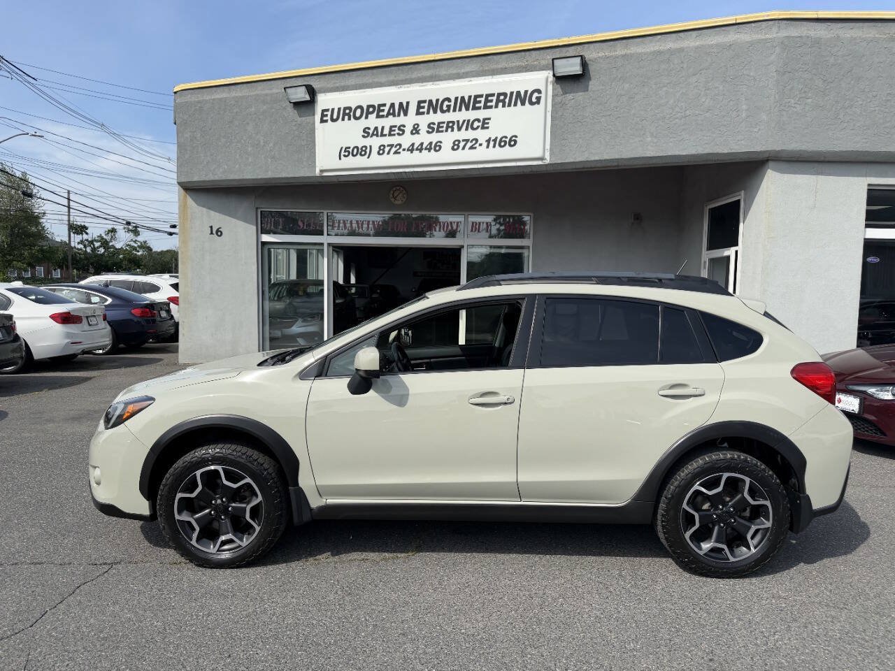 Used 2014 Subaru Crosstrek 2.0i Limited AWD/4WD image 4