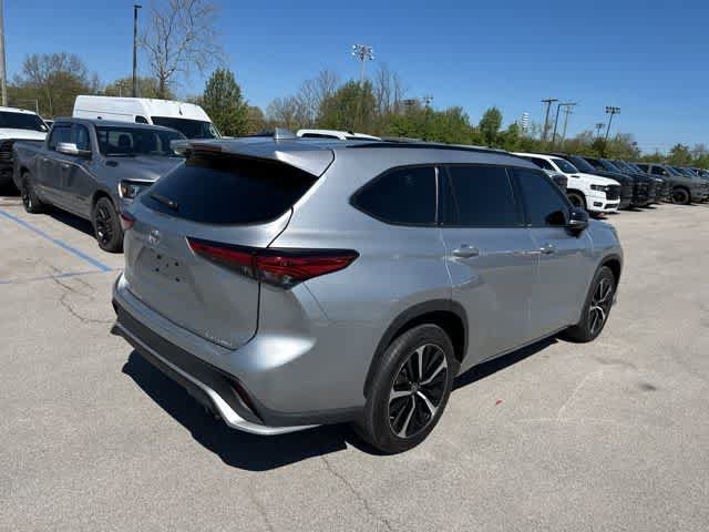 Used 2021 Toyota Highlander XSE image 21