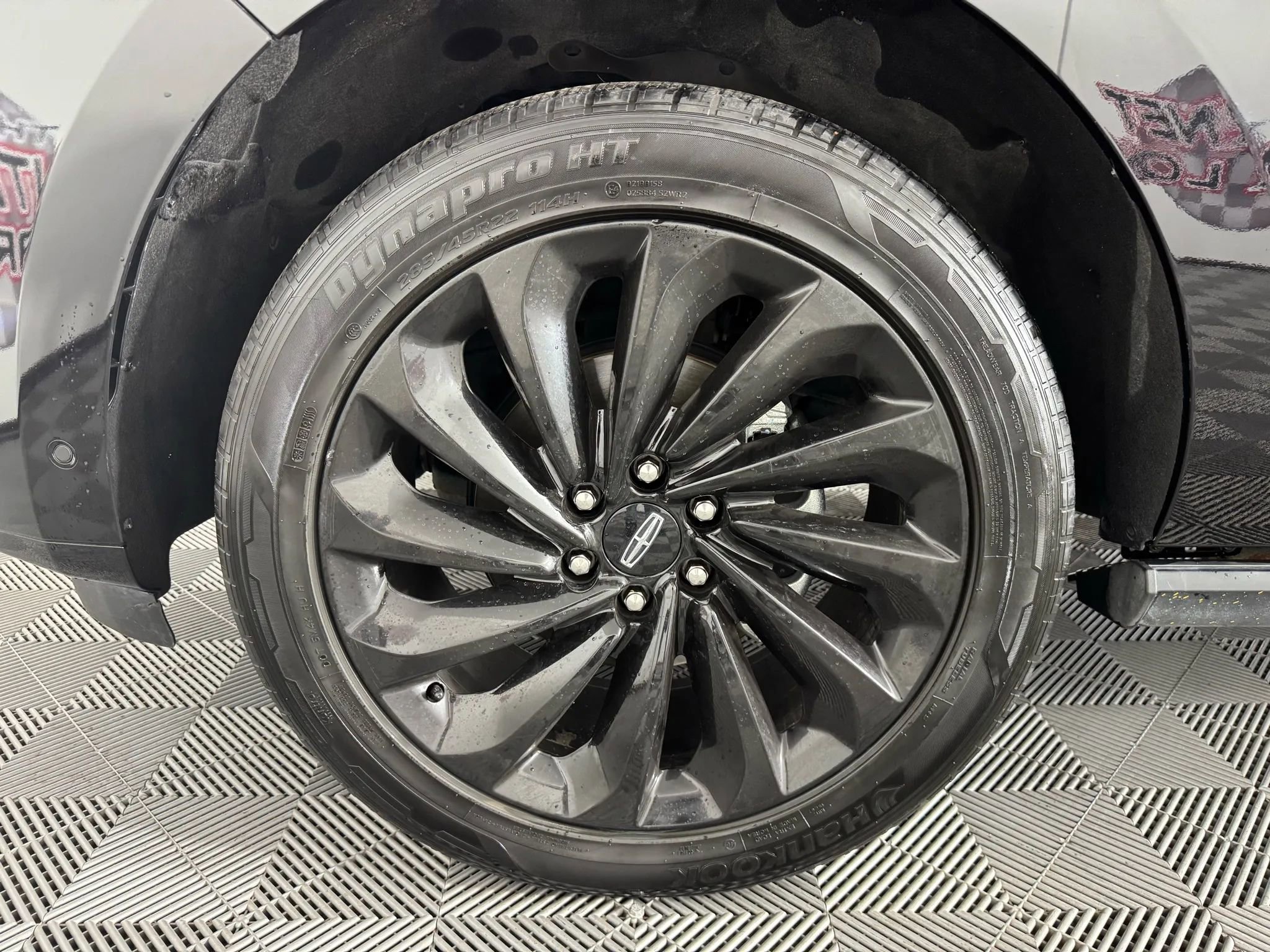 Used 2020 Lincoln Navigator L Reserve w/ Equipment Group 208A Reserve image 47