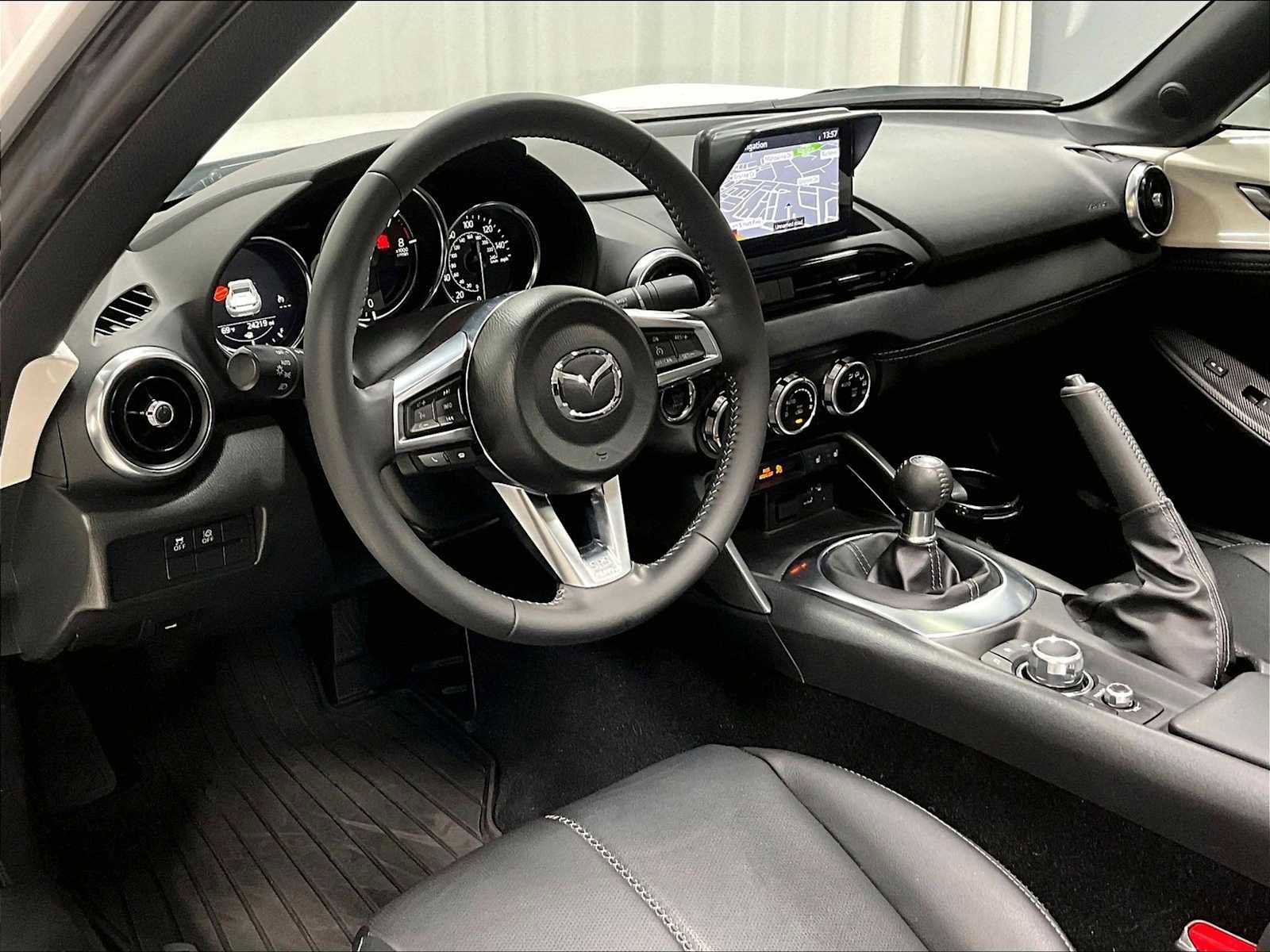 Used 2023 MAZDA MX-5 Miata Grand Touring image 7
