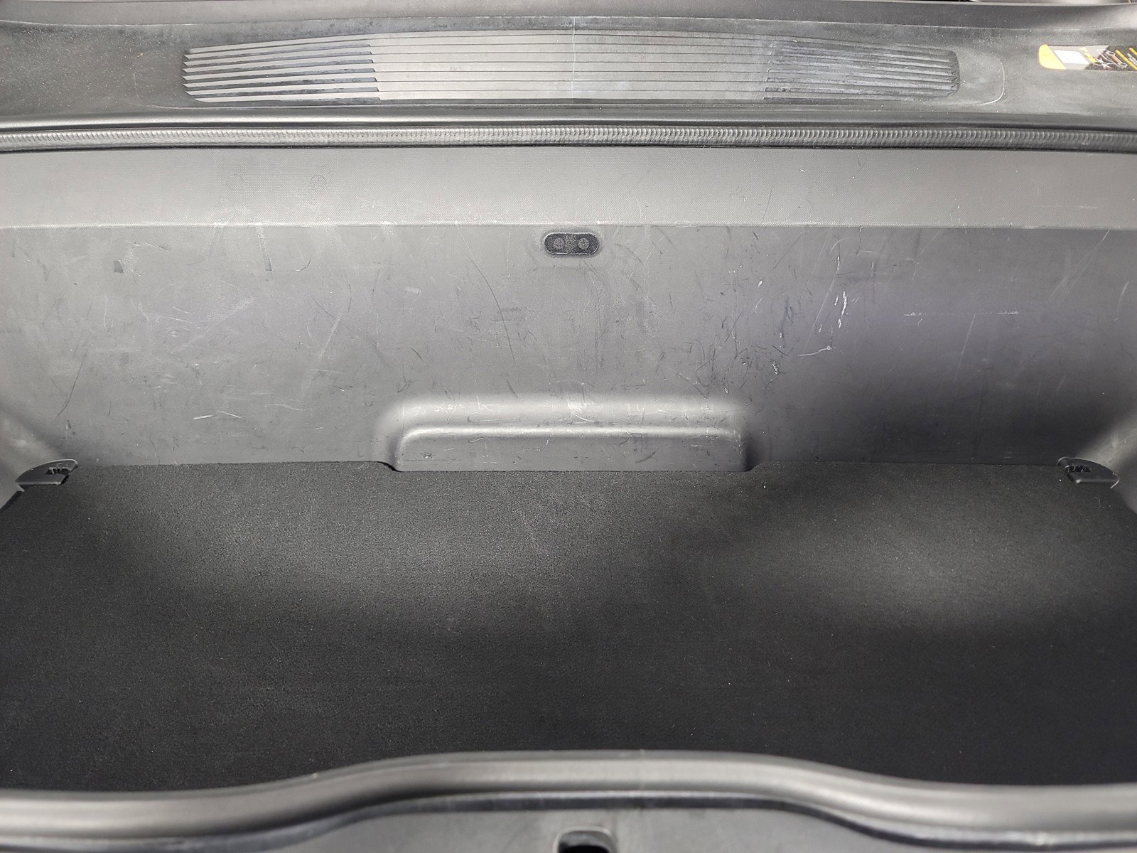 Used 2022 Rivian R1S Launch Edition image 14