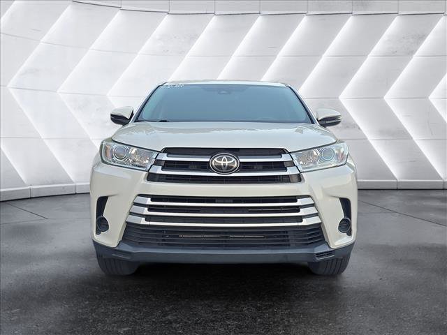 Used 2019 Toyota Highlander LE image 8