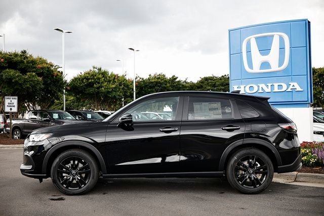 New 2027 Honda HR-V Sport image 4