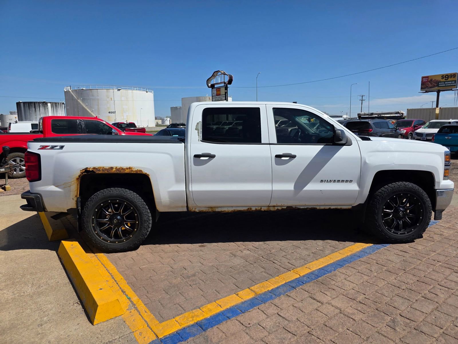 Used 2014 Chevrolet Silverado 1500 LT w/ All Star Edition AWD/4WD image 4