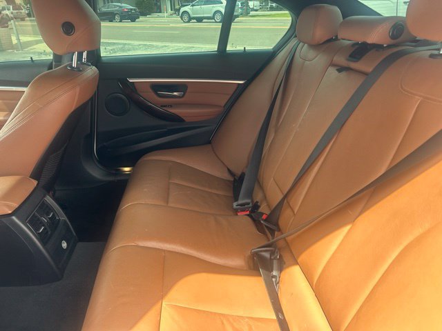 Used 2017 BMW 330i Sedan RWD image 9