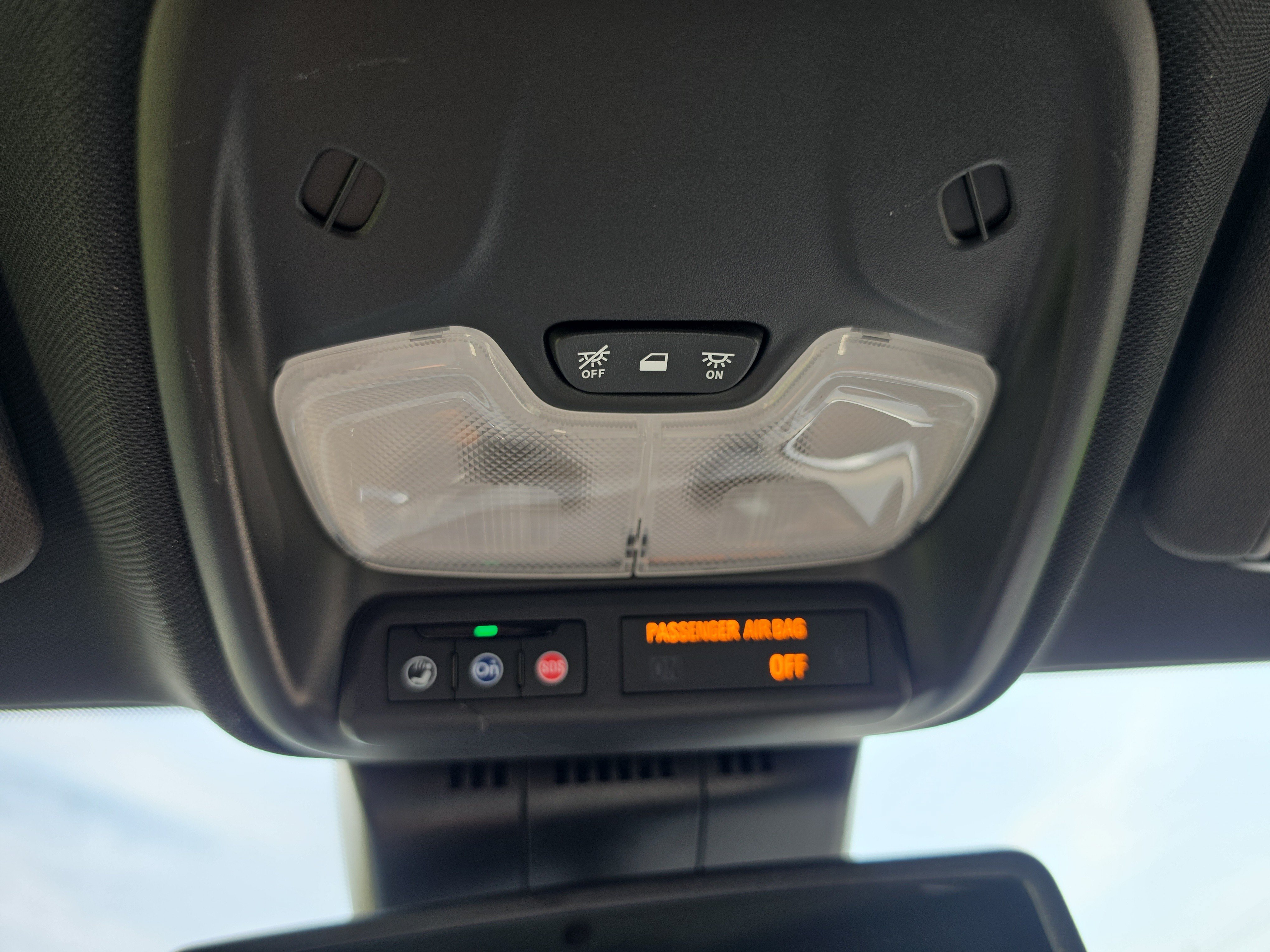 Used 2025 GMC Canyon AT4 AWD/4WD image 32