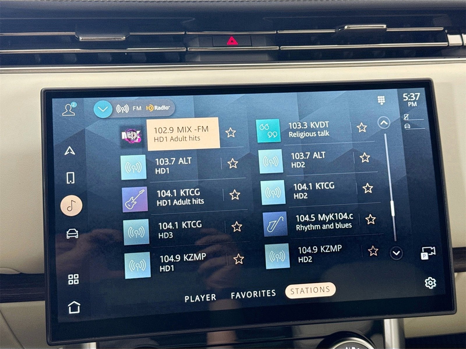 Used 2023 Land Rover Range Rover SE image 14