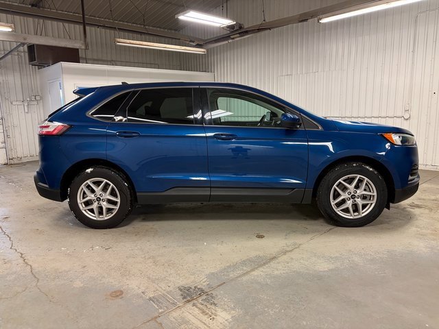 Used 2023 Ford Edge SEL image 5
