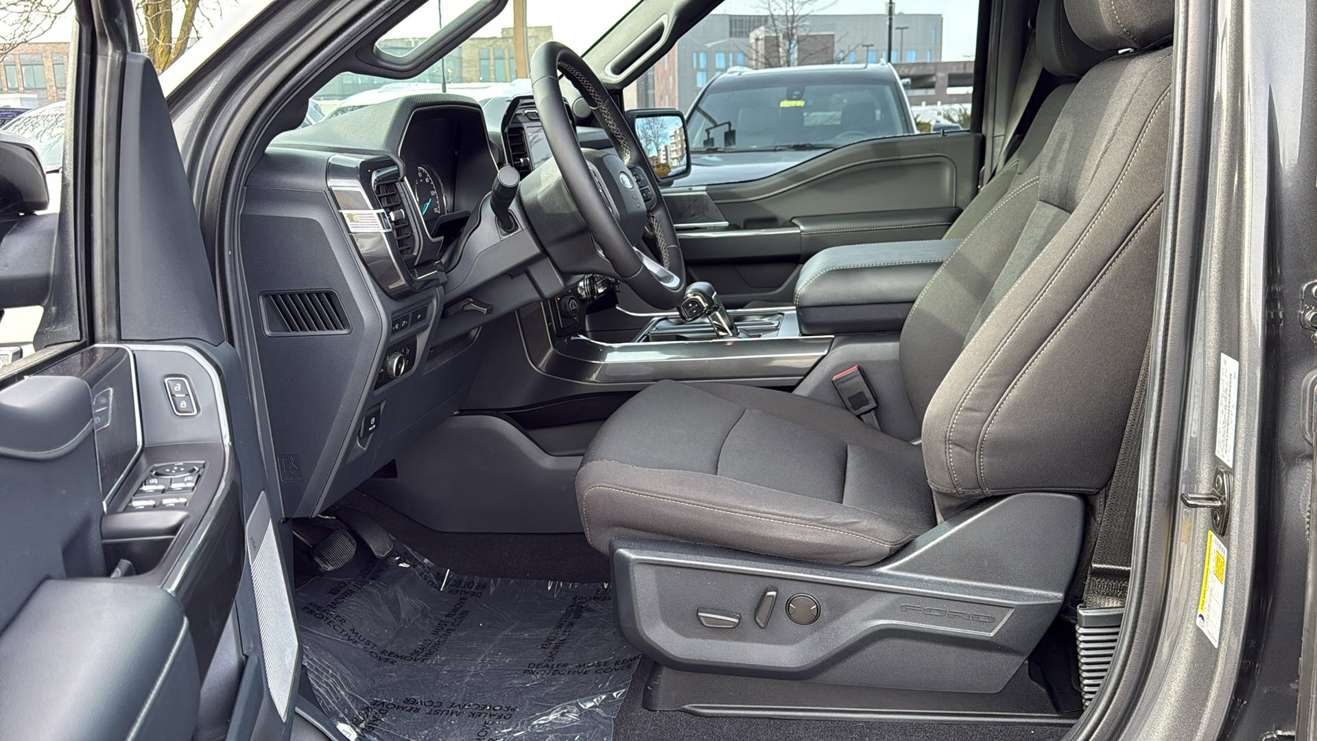 Used 2023 Ford F150 XLT w/ Equipment Group 302A High image 8