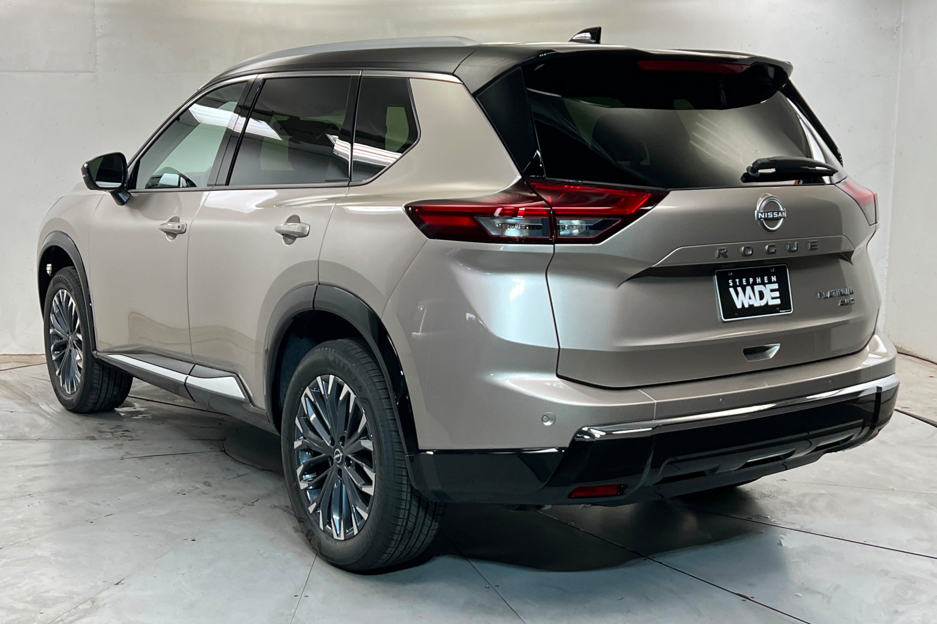 New 2026 Nissan Rogue Platinum w/ Platinum Premium Package AWD/4WD image 3