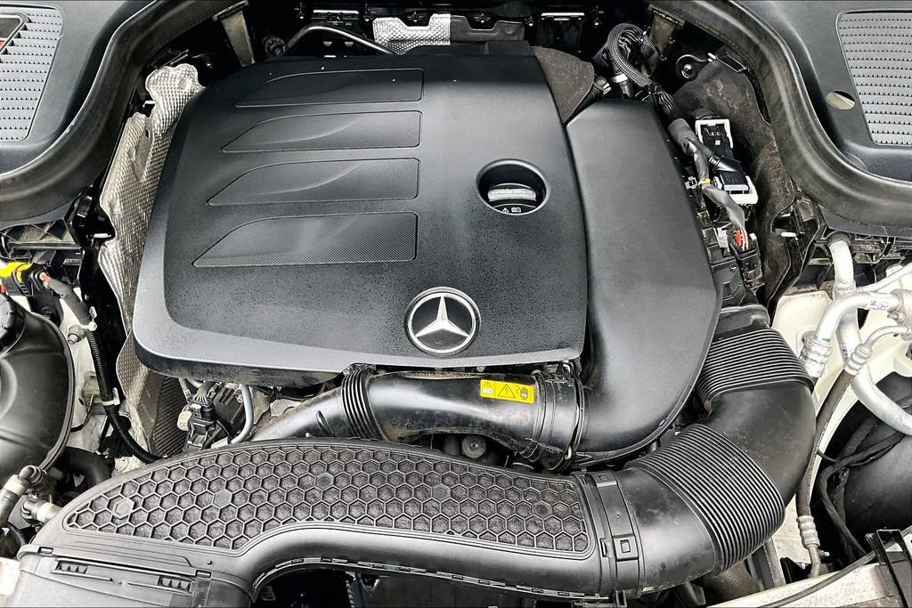 Certified 2022 Mercedes-Benz GLC 300 4MATIC image 34