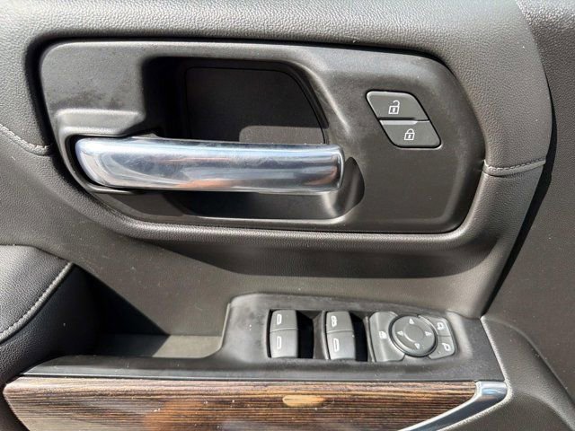 Used 2020 GMC Sierra 1500 Elevation w/ Elevation Value Package image 9