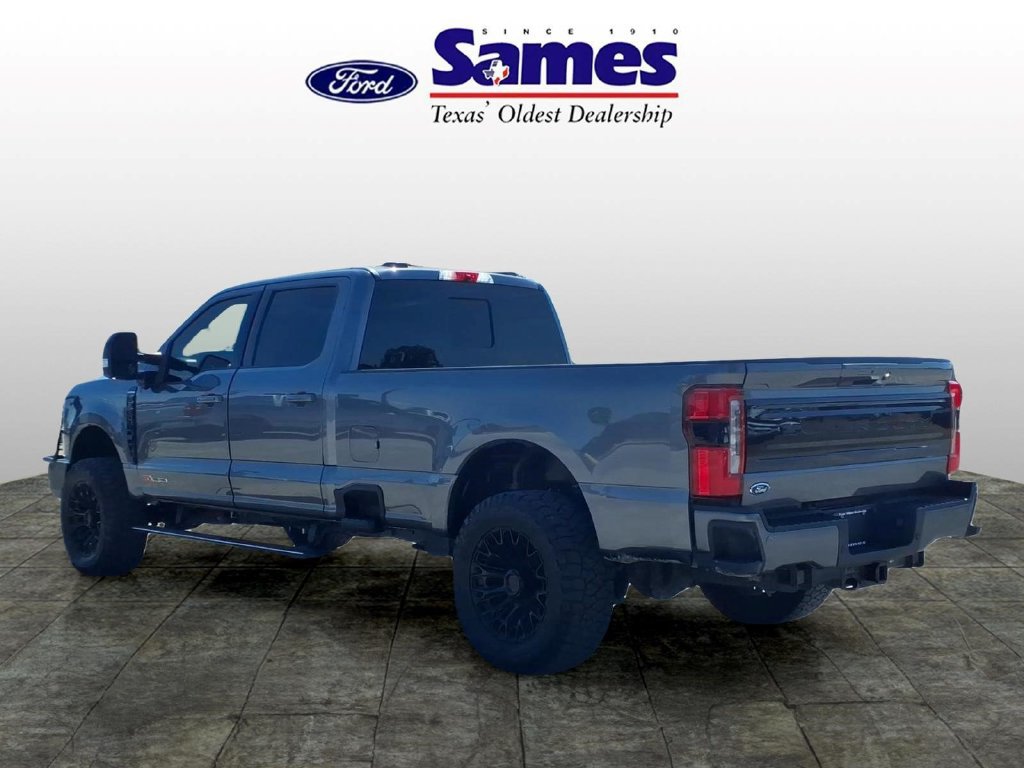 Used 2025 Ford F350 Platinum AWD/4WD image 5