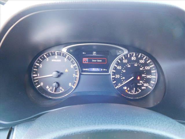 Used 2020 Nissan Pathfinder SV FWD image 17