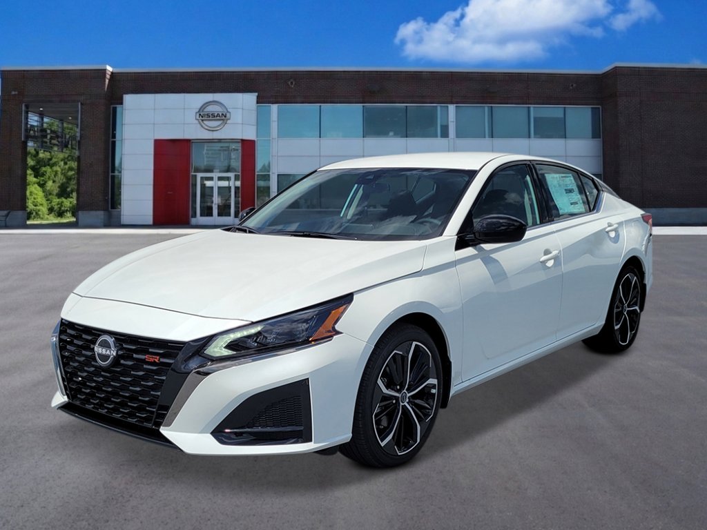 New 2026 Nissan Altima 2.5 SR FWD image 1