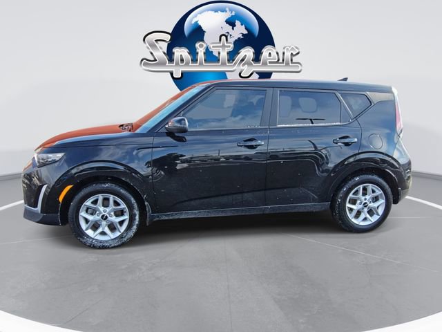 Used 2025 Kia Soul LX w/ LX Technology Package image 4