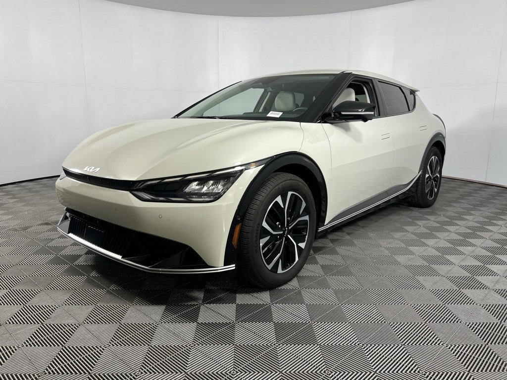 Used 2024 Kia EV6 Wind w/ Wind Technology Package image 3