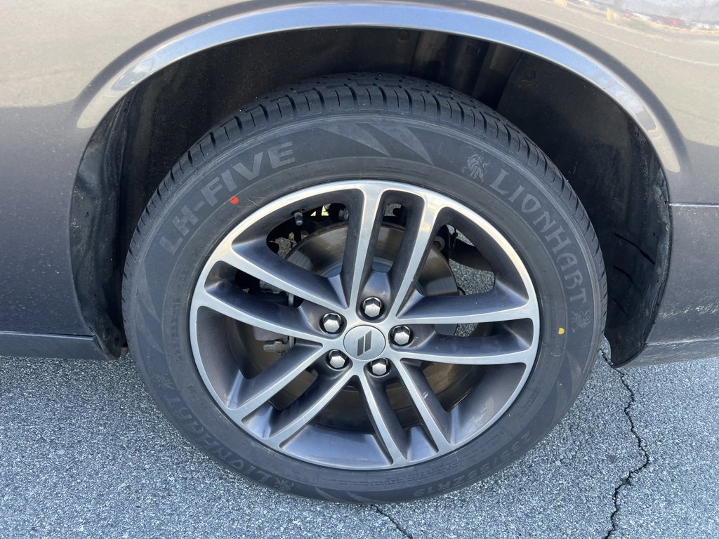 Used 2019 Dodge Challenger SXT w/ Plus Package image 13