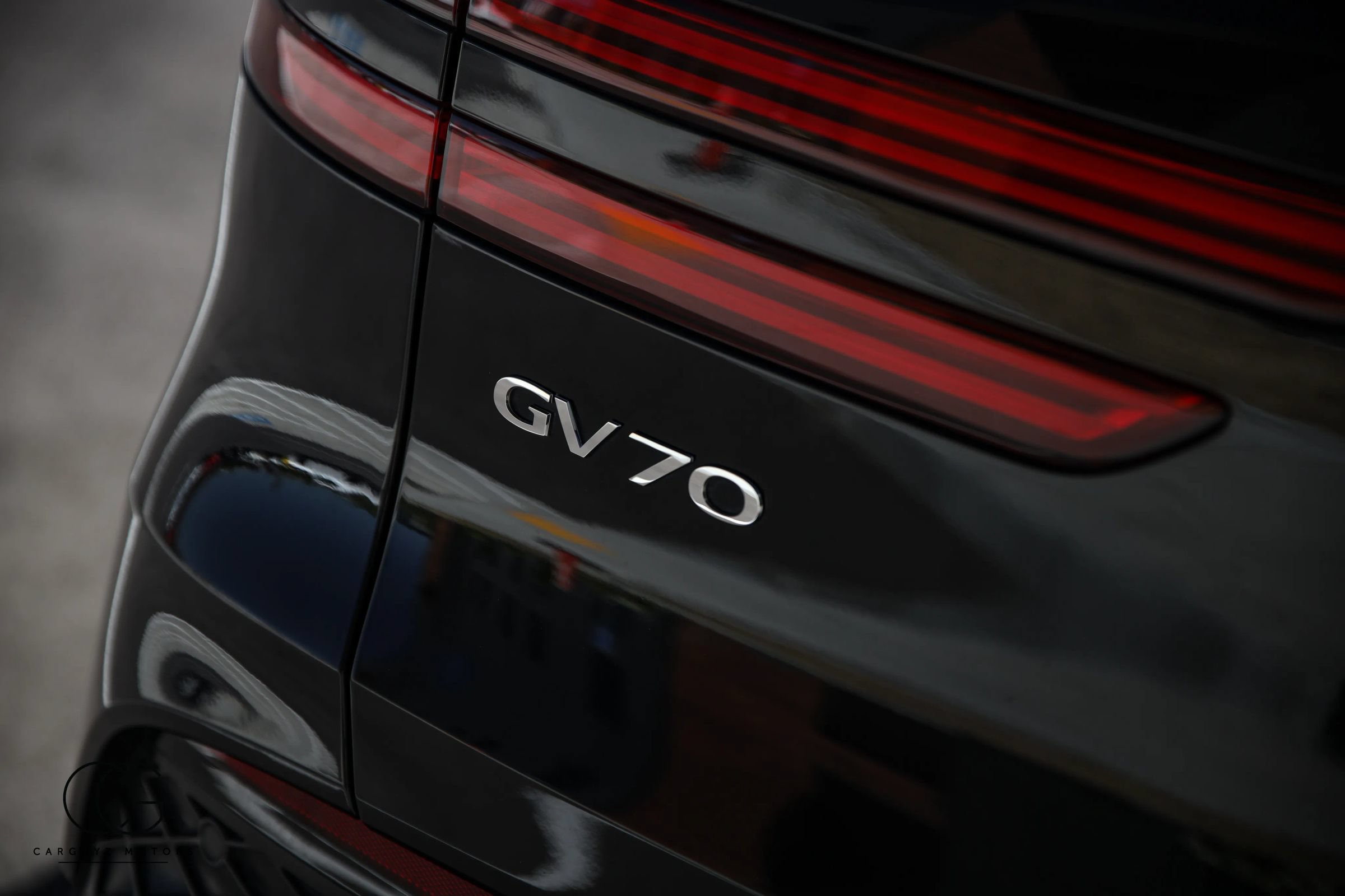 Used 2023 Genesis GV70 2.5T w/ Sport Prestige Package AWD/4WD image 13