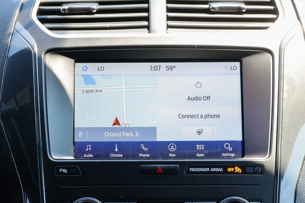 Used 2018 Ford Explorer XLT w/ Equipment Group 202A AWD/4WD image 36