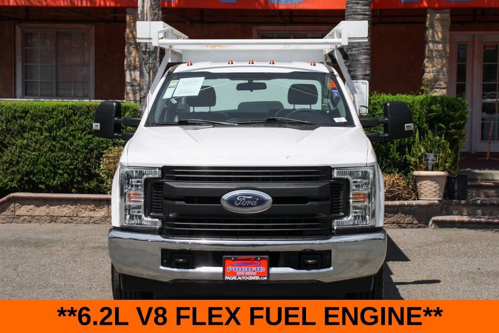 Used 2018 Ford F350 XL w/ Power Equipment Group RWD image 3