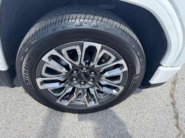 Used 2024 GMC Sierra 1500 Denali Ultimate AWD/4WD image 22