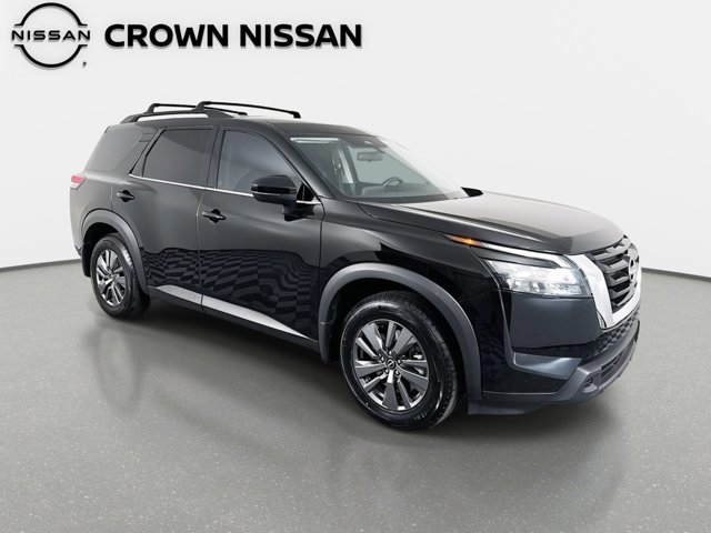 Certified 2023 Nissan Pathfinder SV image 4