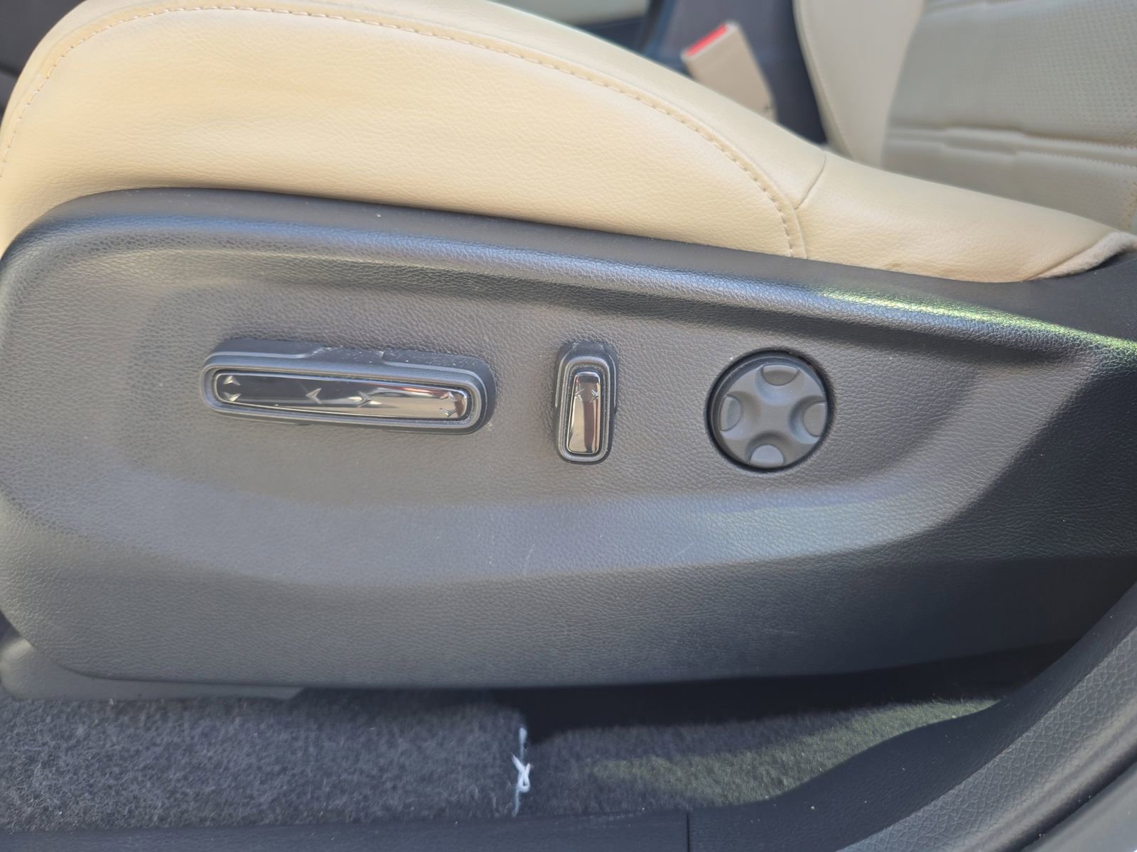 Used 2020 Honda CR-V EX-L image 15