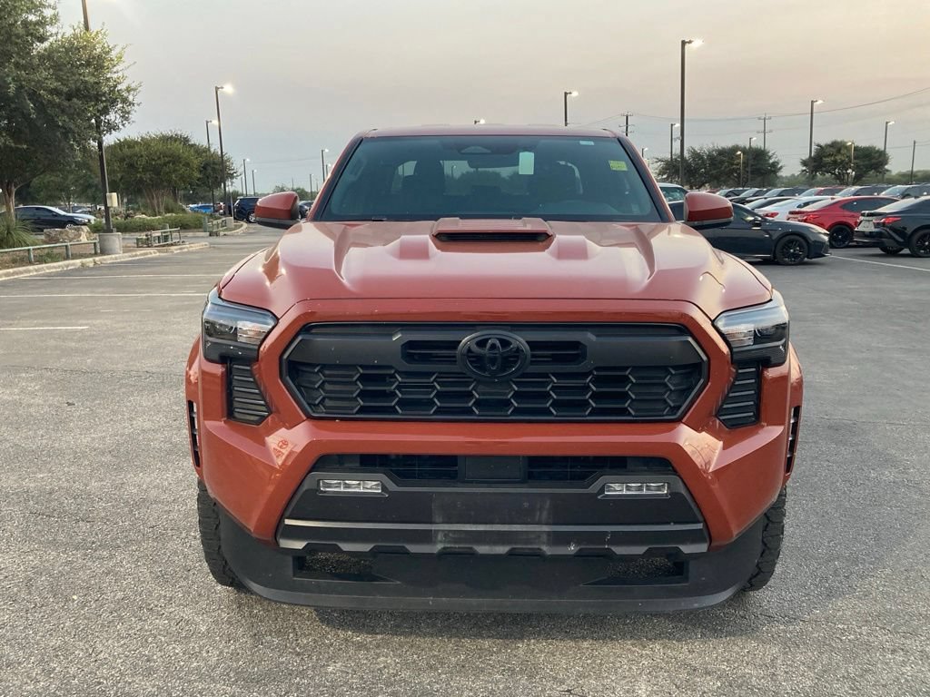 Certified 2025 Toyota Tacoma TRD Sport AWD/4WD image 2