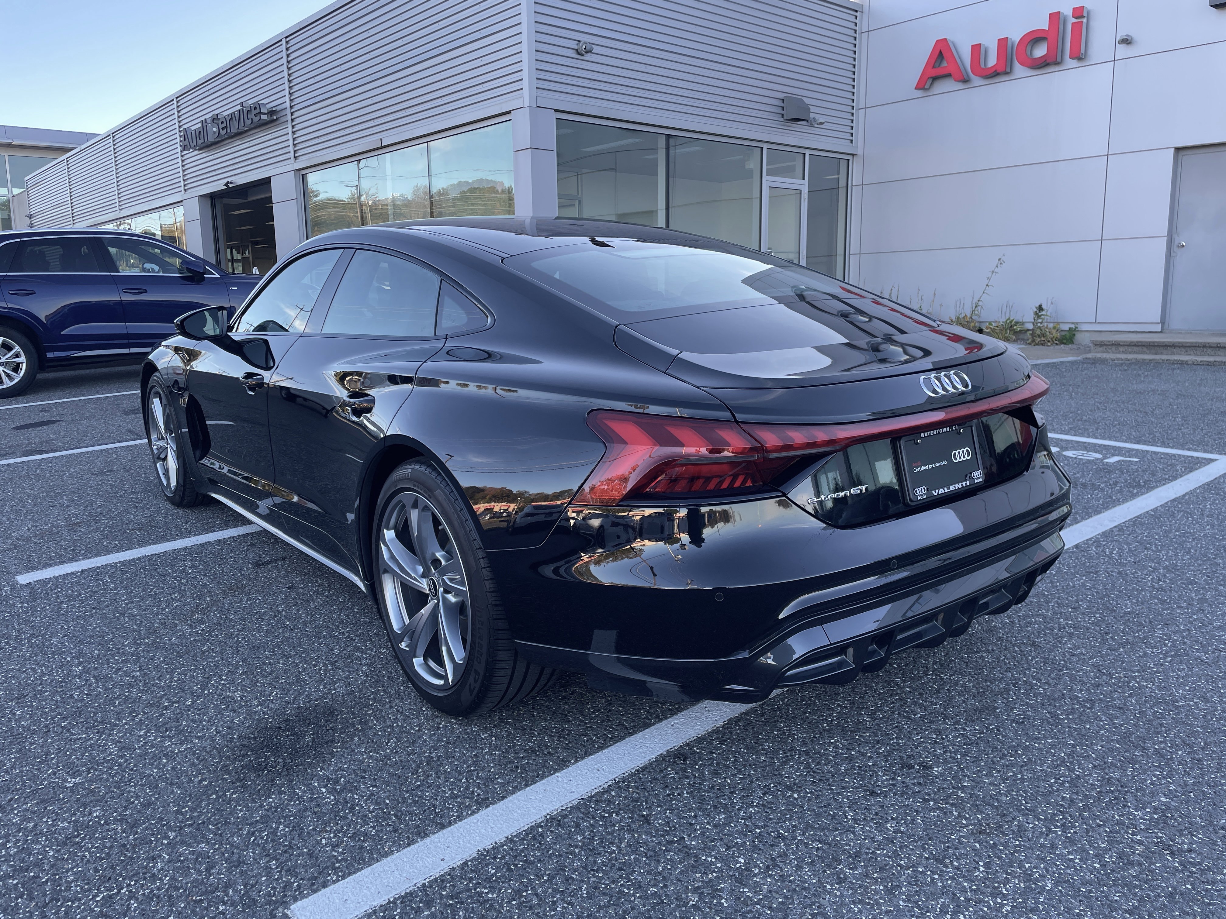 Certified 2023 Audi e-tron GT Premium Plus image 6