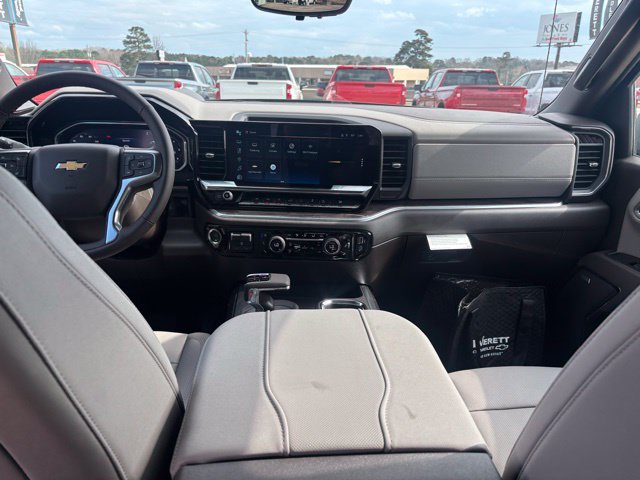 New 2026 Chevrolet Silverado 1500 LTZ AWD/4WD image 13