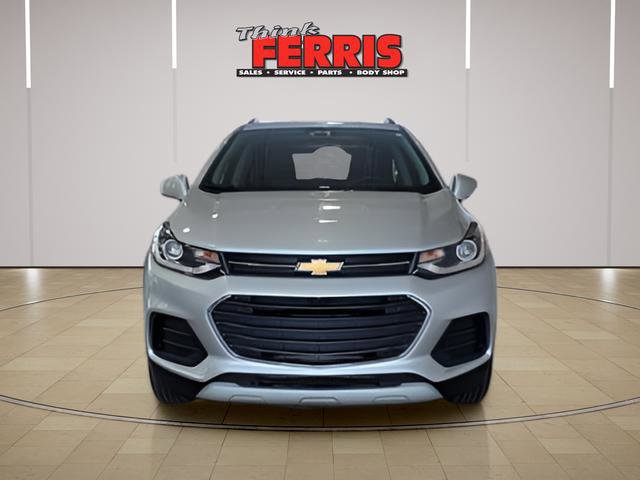 Used 2022 Chevrolet Trax LT w/ LT Convenience Package image 10