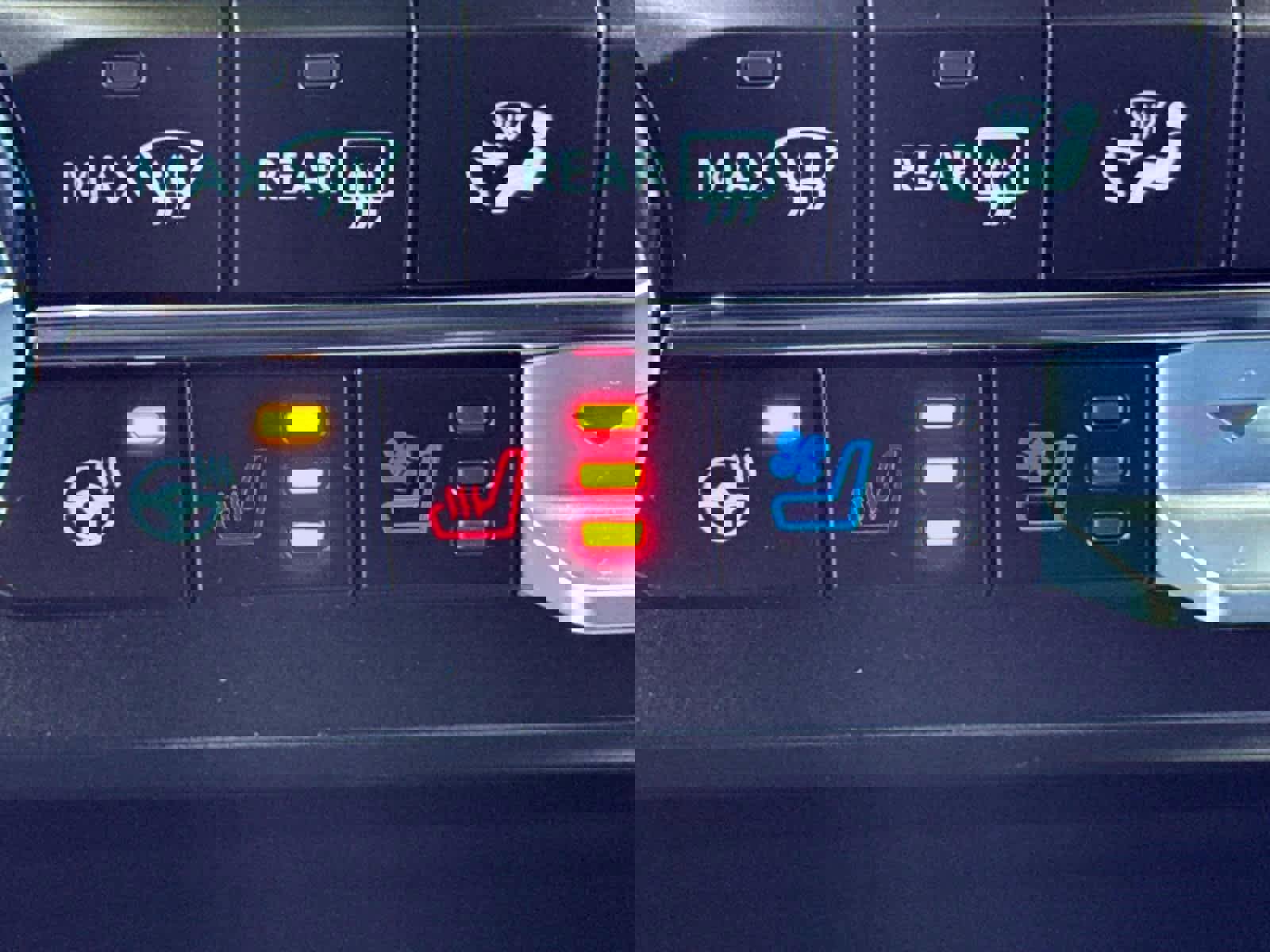 Used 2025 Ford F350 Lariat w/ Lariat Ultimate Package image 31