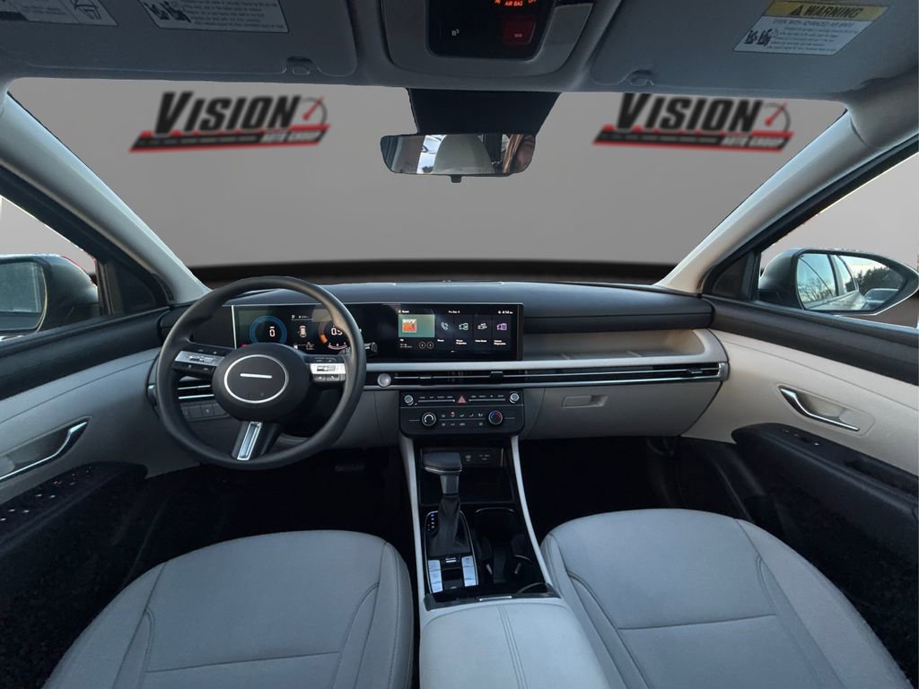 Certified 2025 Hyundai Tucson SE image 24