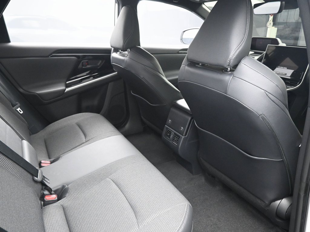 Used 2023 Toyota bZ4X XLE image 32