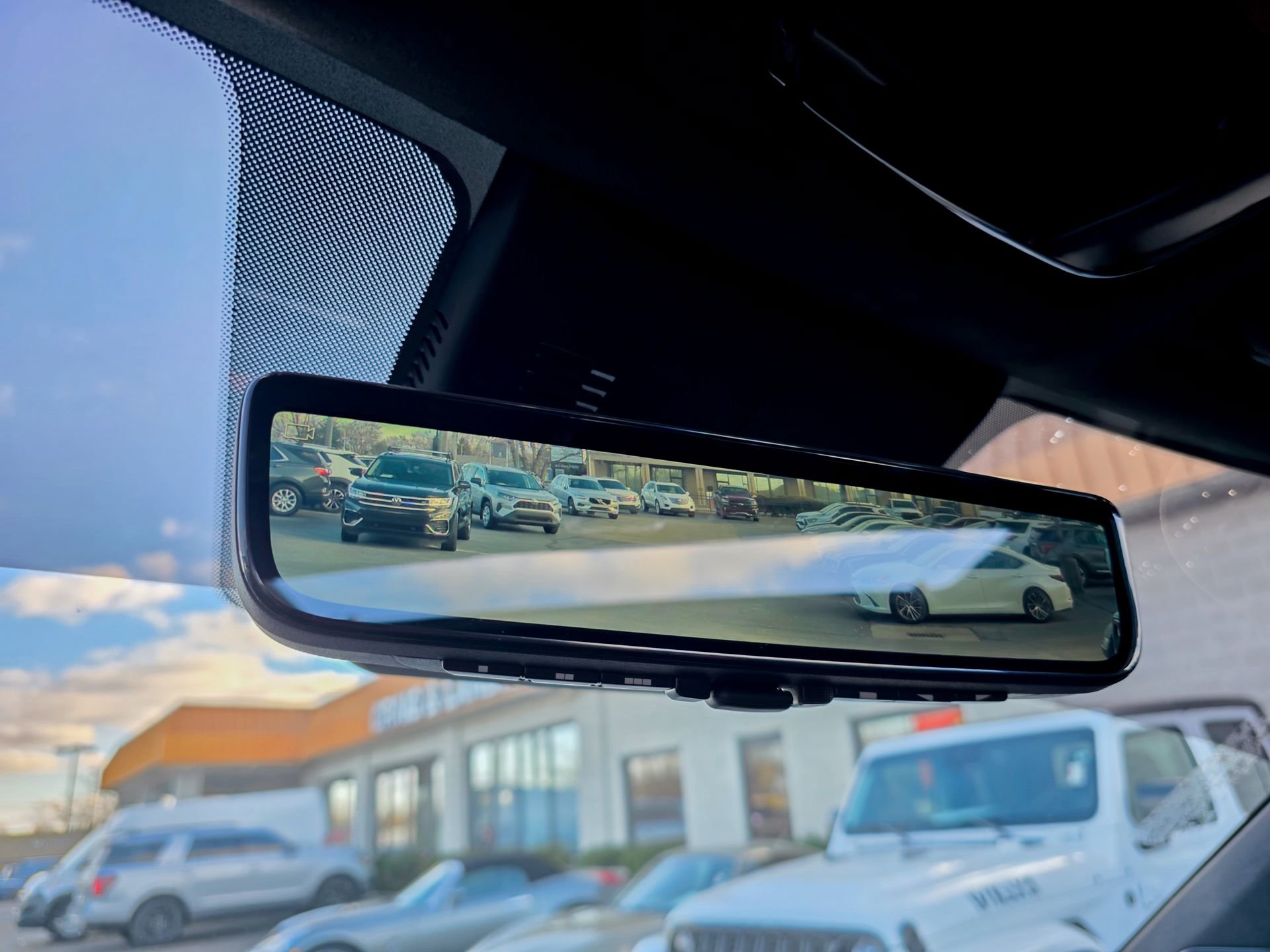 Used 2024 Hyundai Santa Fe Calligraphy image 41