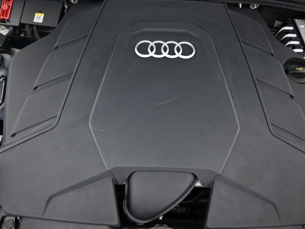 Used 2025 Audi Q7 3.0T Premium Plus AWD/4WD image 55