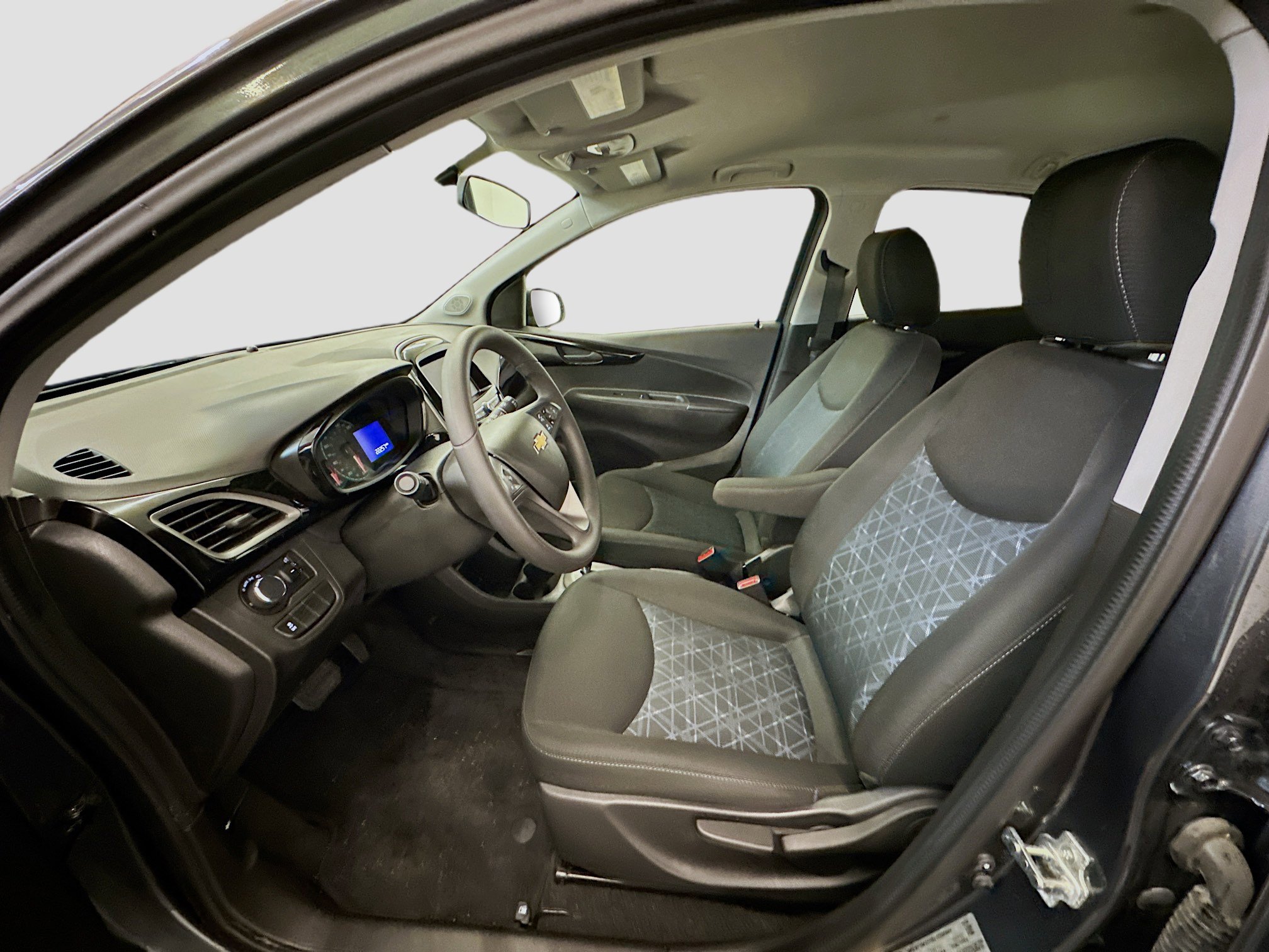 Used 2022 Chevrolet Spark LT image 13