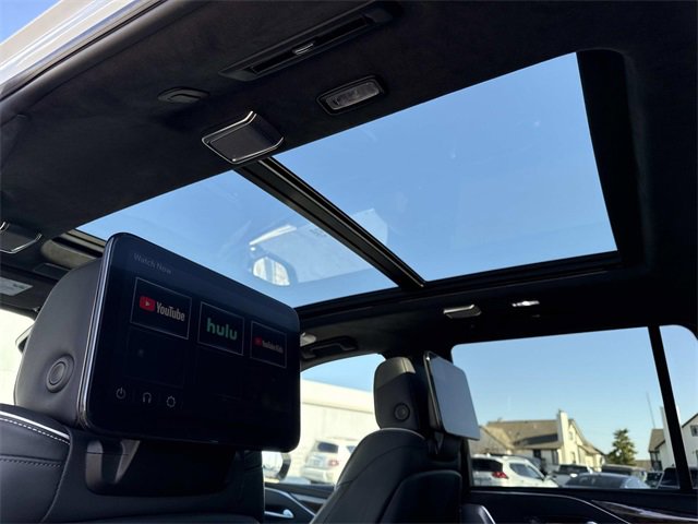 Certified 2024 Cadillac Escalade Sport Platinum w/ LPO, ONYX Package image 21