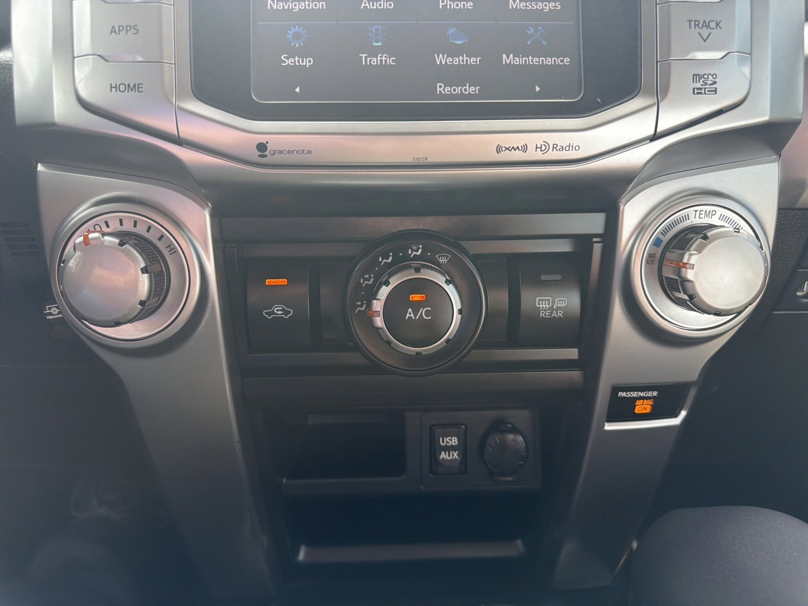 Used 2018 Toyota 4Runner SR5 Premium AWD/4WD image 18