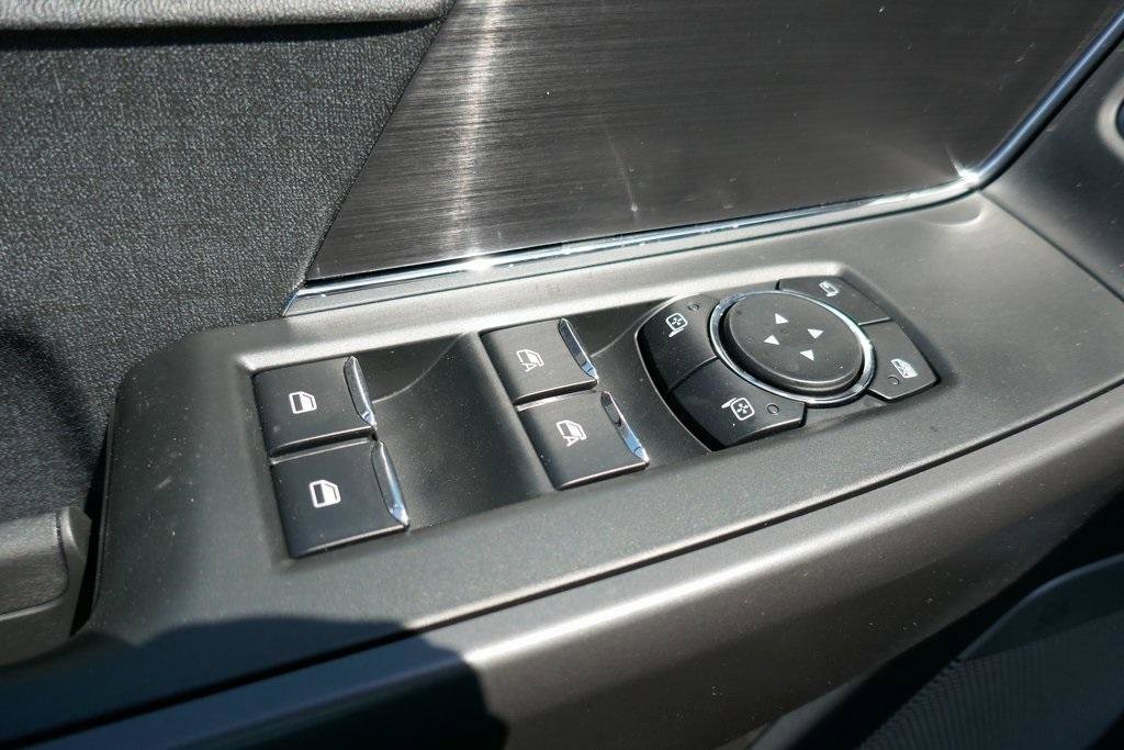 New 2025 Ford F150 Lariat w/ Equipment Group 501A Mid image 21