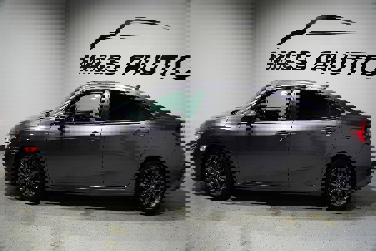 Used 2021 Honda Civic EX image 2