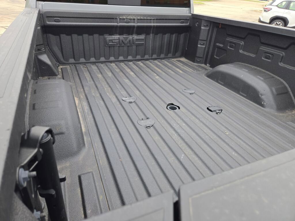 Used 2025 GMC Sierra 2500 Denali Ultimate w/ Max Trailering Package AWD/4WD image 19