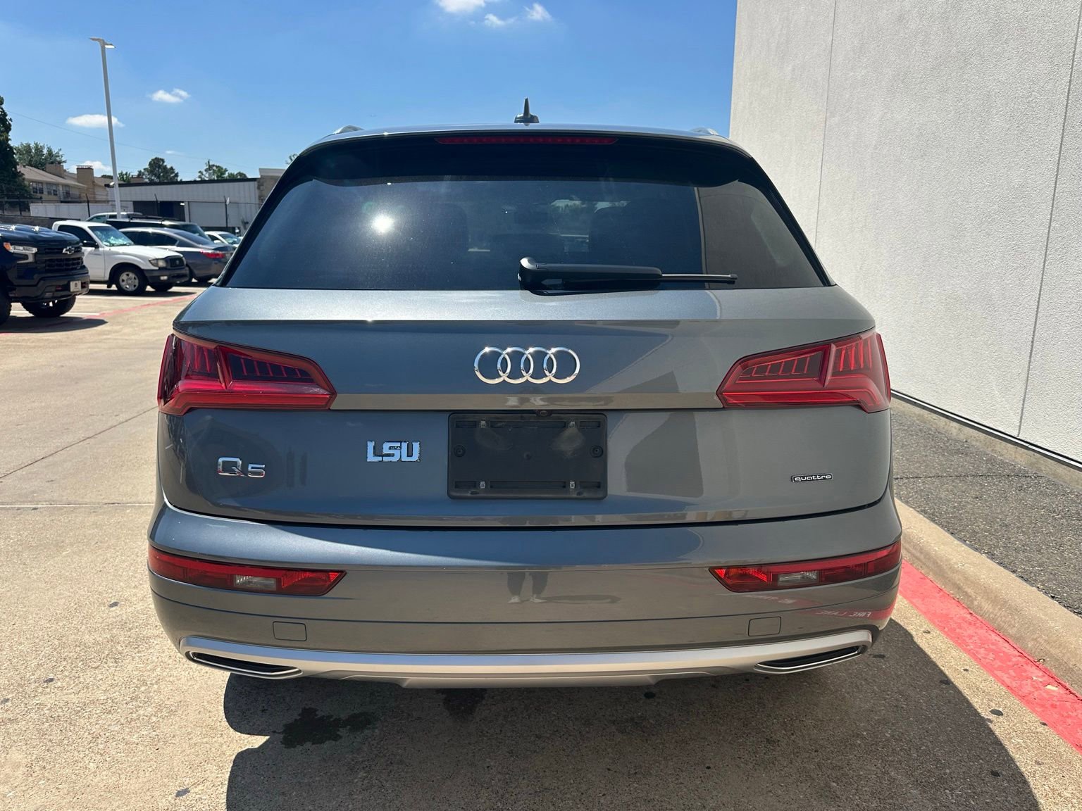 Used 2019 Audi Q5 2.0T Premium w/ Convenience Package AWD/4WD image 7
